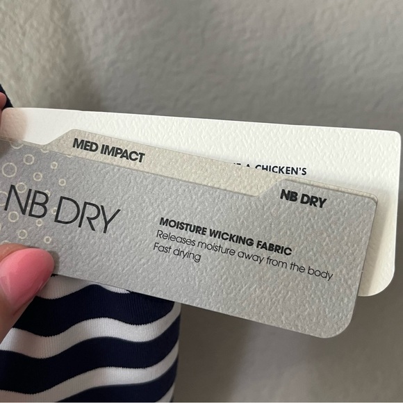 New Balance by J. Crew Navy Blue Striped Zip Front Sports Bra Racerback Small - Picture 6 of 11